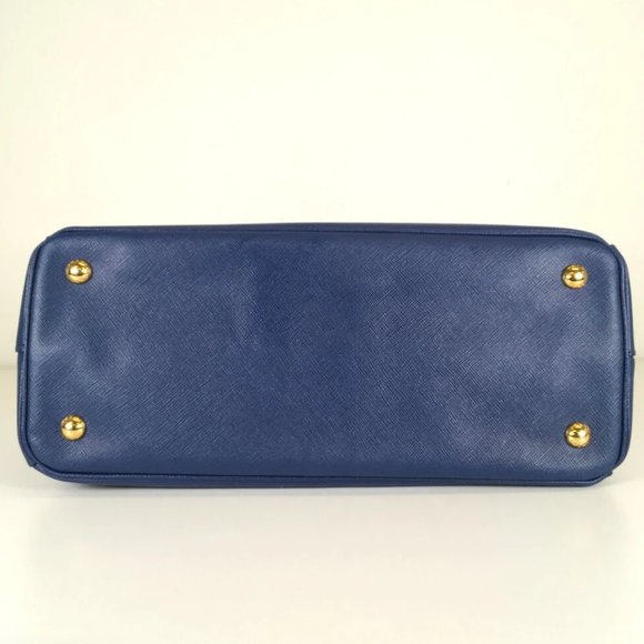 Prada Galleria Tote - Picture 2 of 4